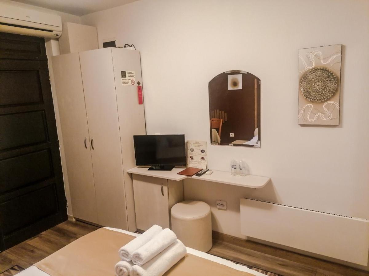 Petkov Family Hotel Blagoevgrad Esterno foto