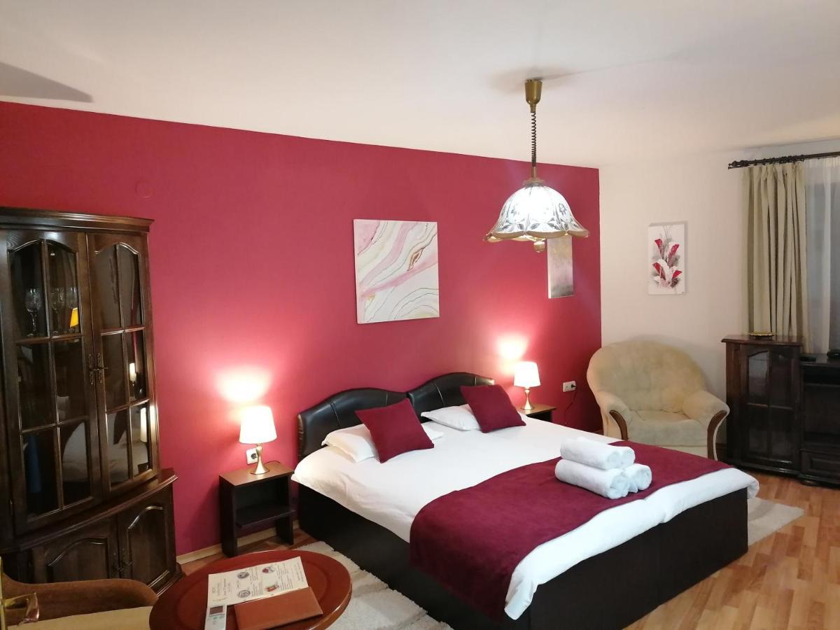 Petkov Family Hotel Blagoevgrad Esterno foto
