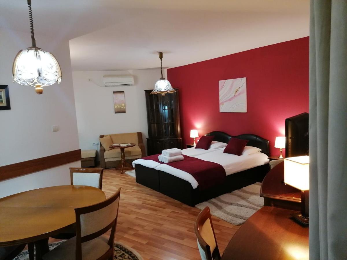 Petkov Family Hotel Blagoevgrad Esterno foto